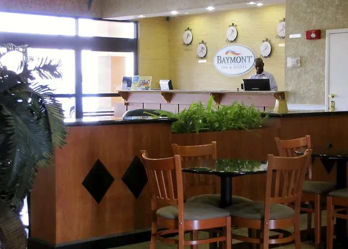 Baymont Inn & Suites Clearwater