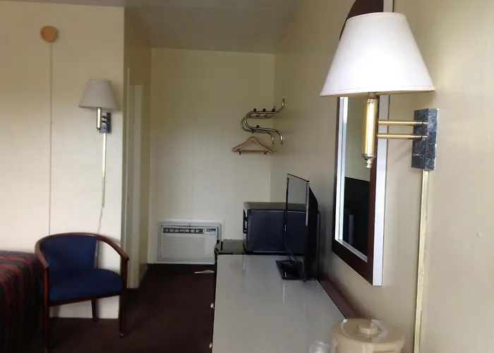Economy Inn Okeechobee