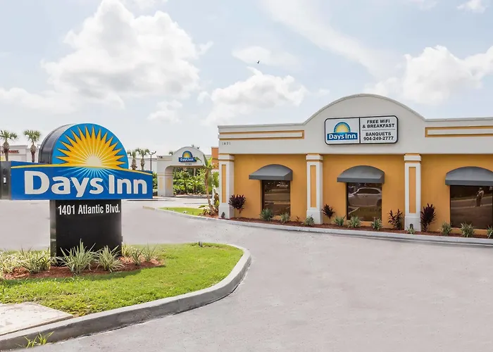 Days Inn By Wyndham Neptune Beach