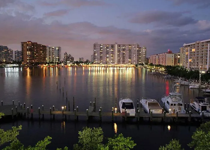 Residence At Intracoastal Yacht Club By Elite City Stays