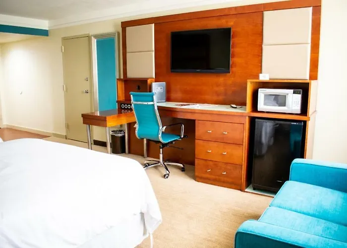 Punta Gorda Waterfront Hotel & Suites