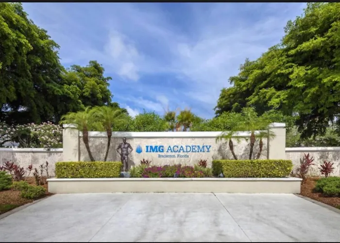 Bradenton Retreat Near Beaches & Img Academy, Mins To Downtown