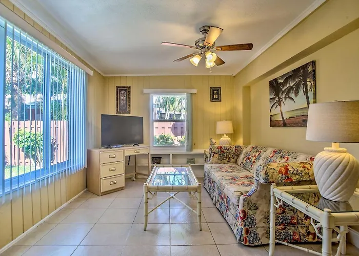 Pompano Beach Getaway Near Beaches & Golf!